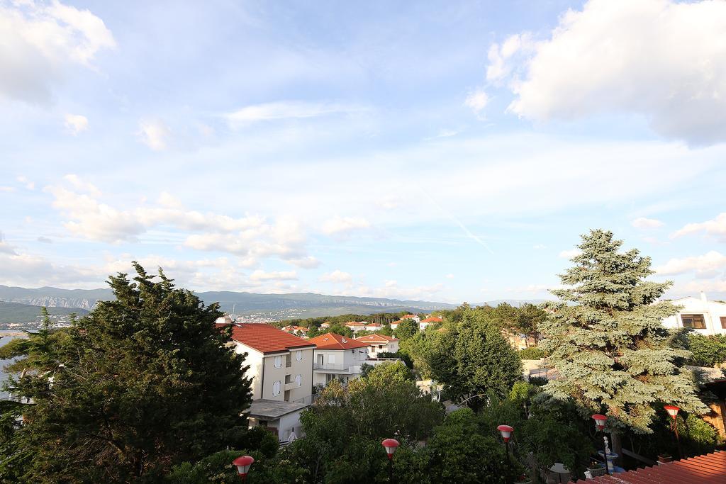 Guest House Zeba & Riviera Šilo Extérieur photo