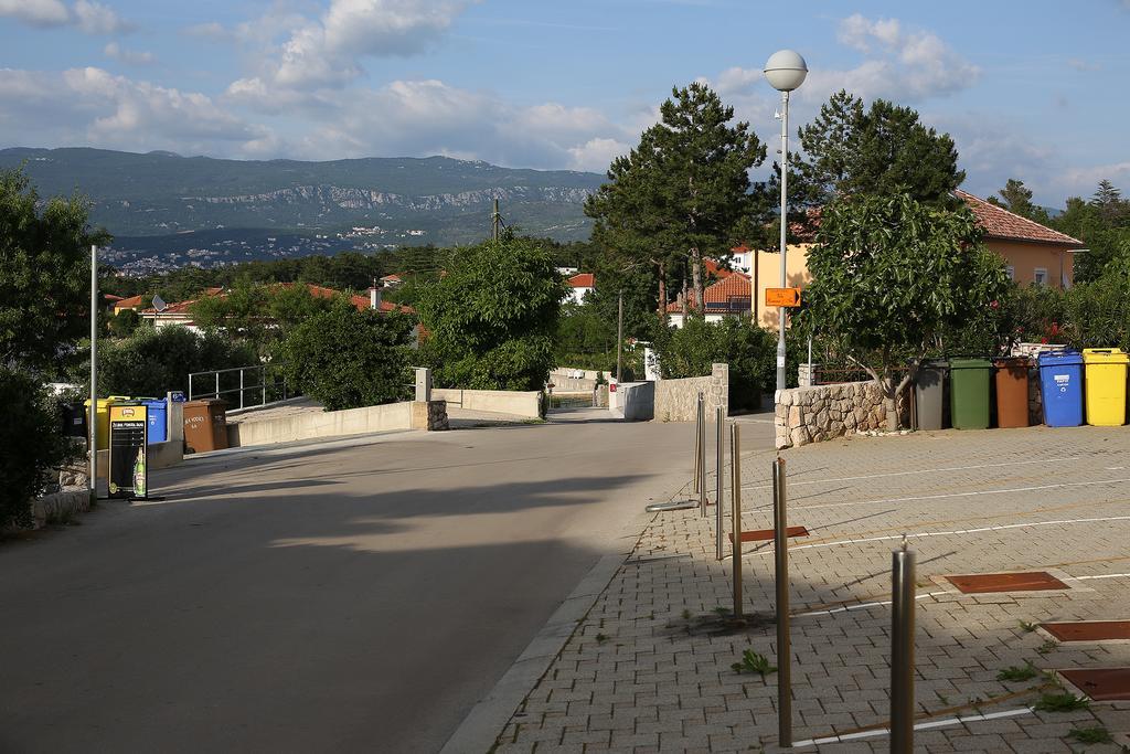 Guest House Zeba & Riviera Šilo Extérieur photo