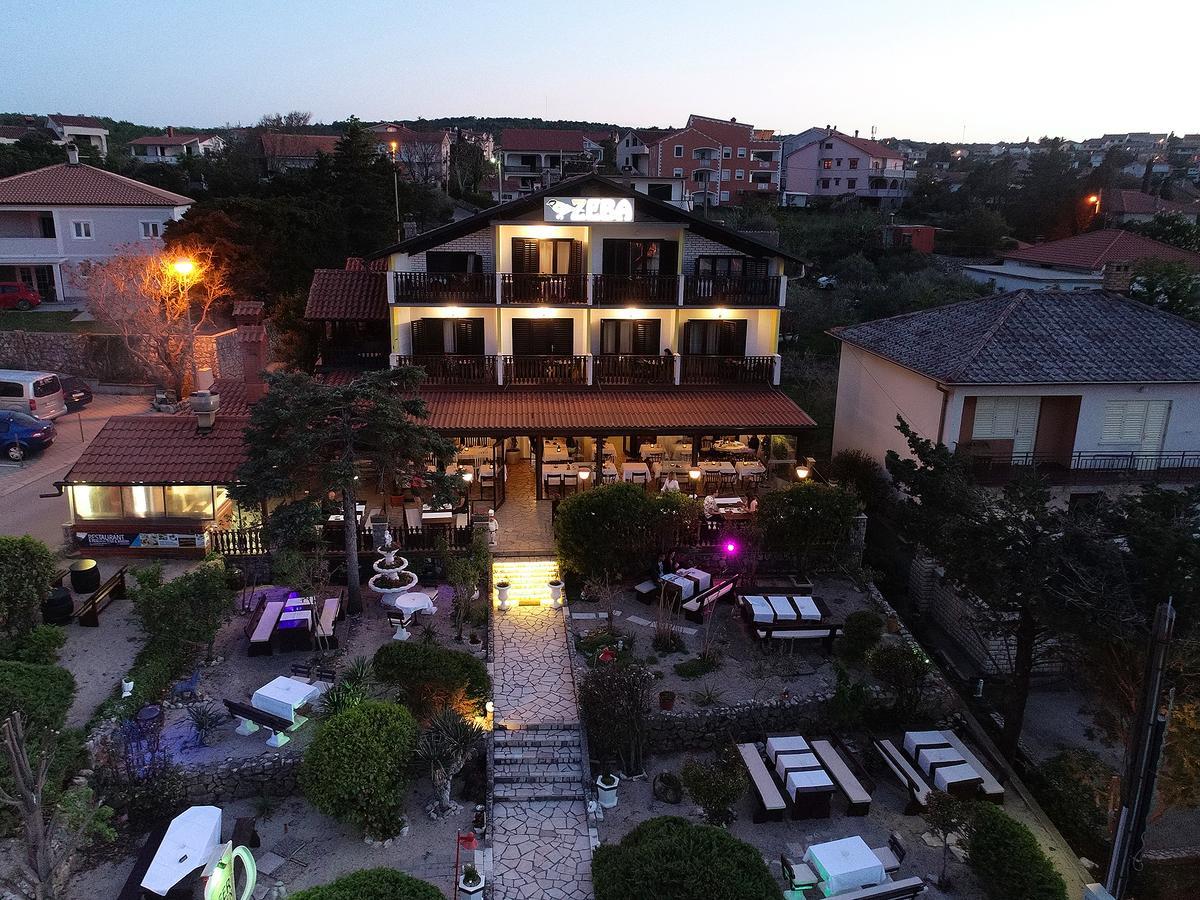Guest House Zeba & Riviera Šilo Extérieur photo