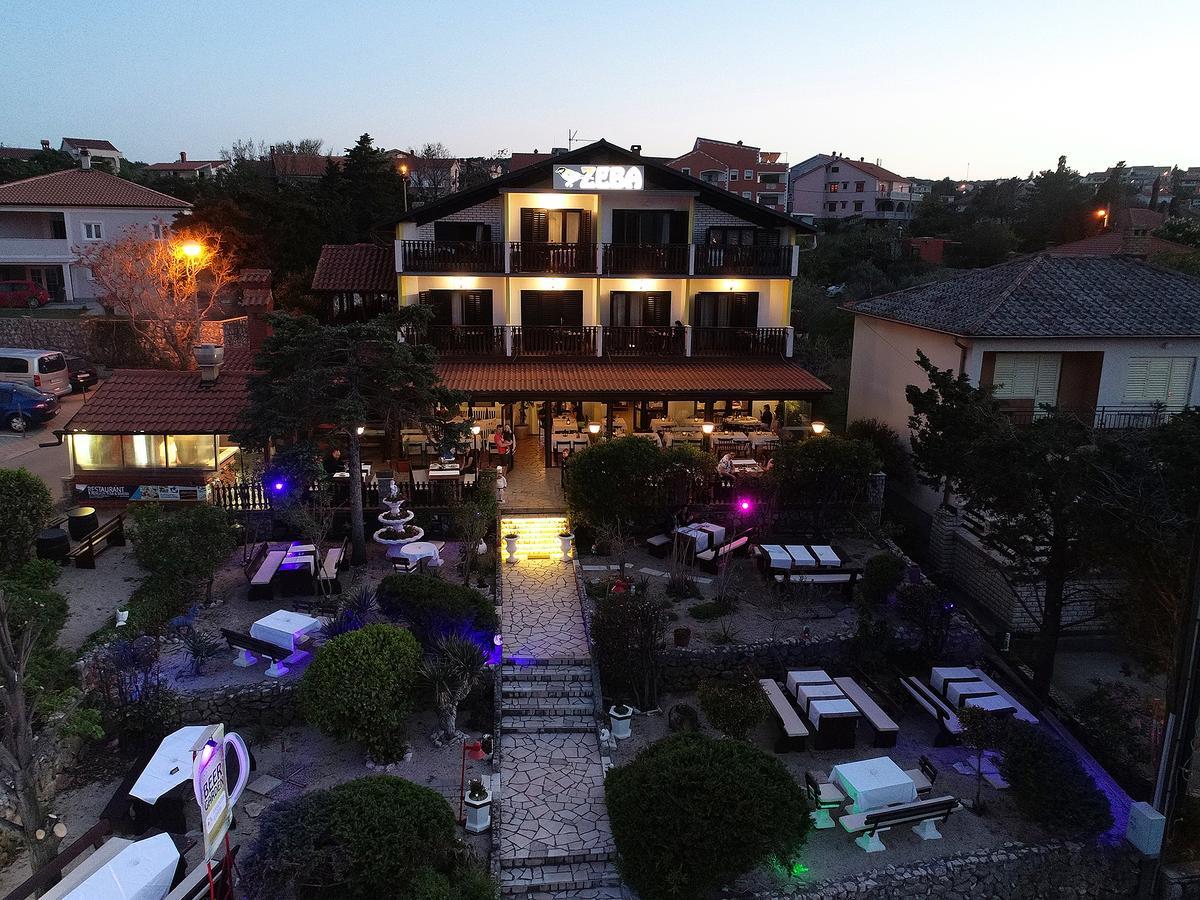Guest House Zeba & Riviera Šilo Extérieur photo